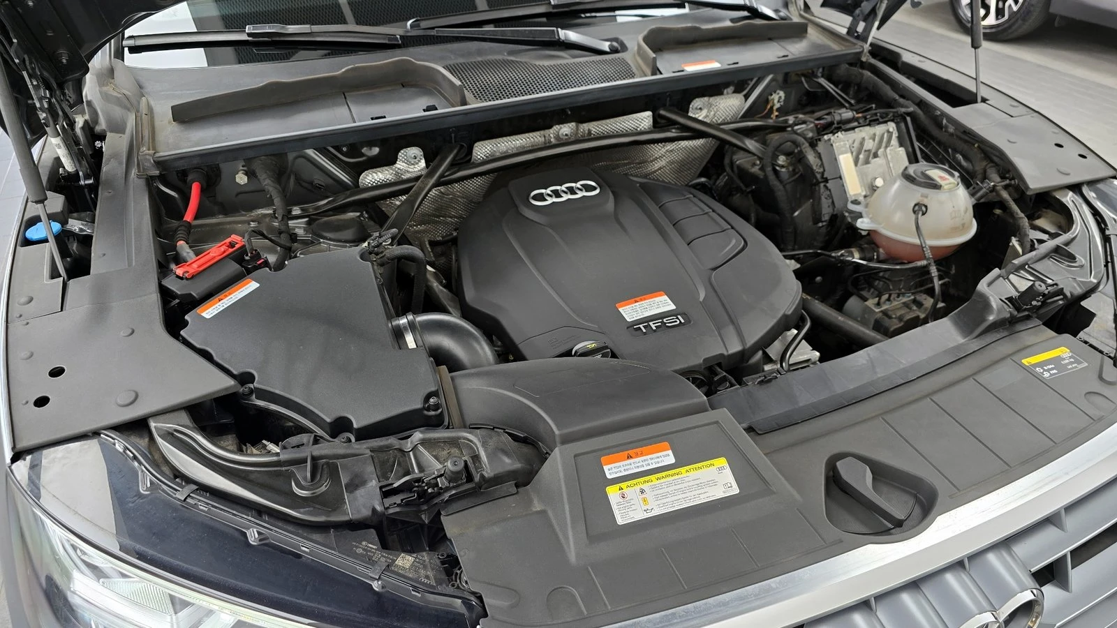 Audi Q5 45 TFSI quattro* ЛЮК* HUD* 360* КРАЙНА ЦЕНА, снимка 6 - Автомобили и джипове - 55302385