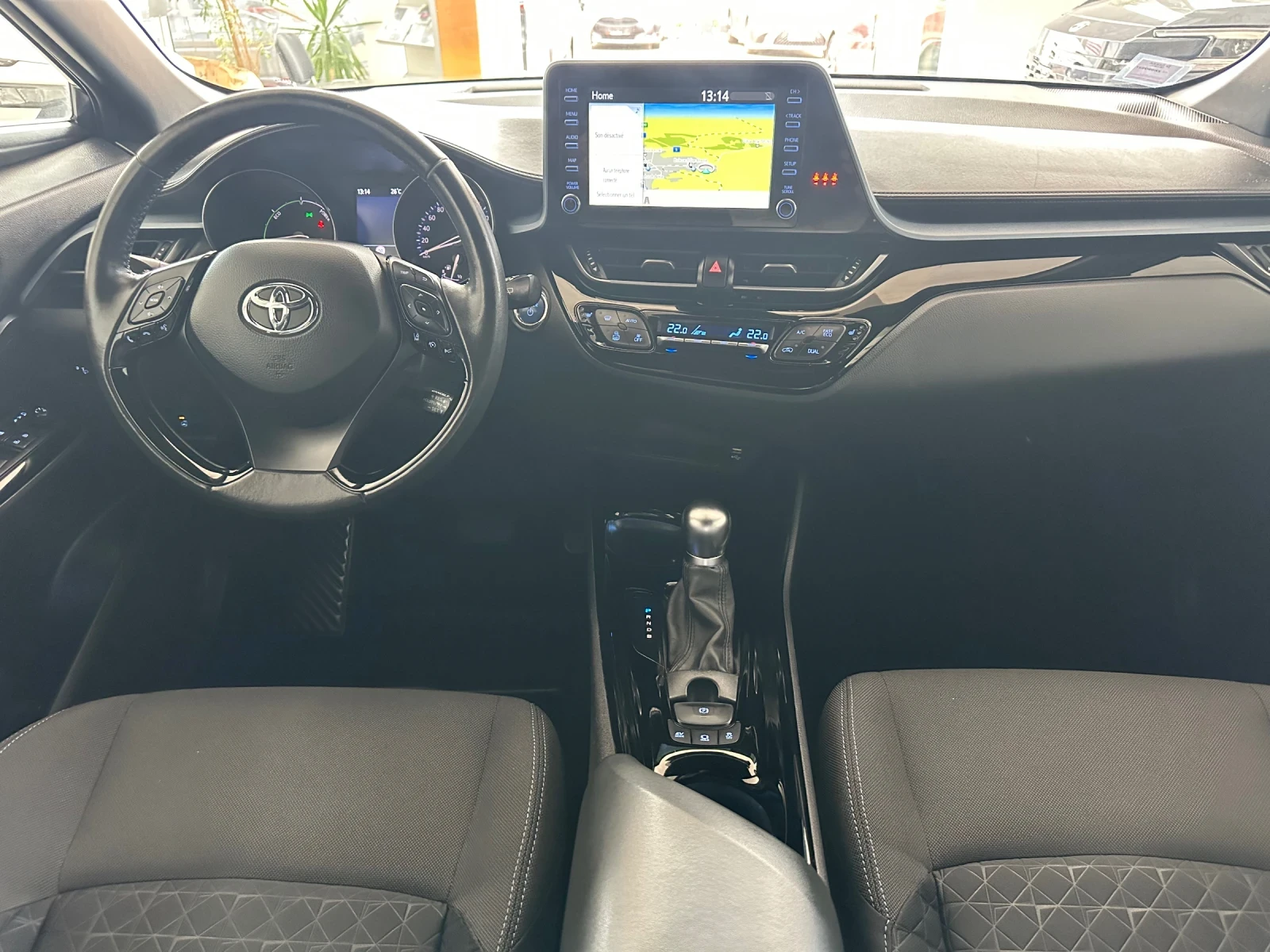 Toyota C-HR 1.8Team-D, снимка 10 - Автомобили и джипове - 55323532