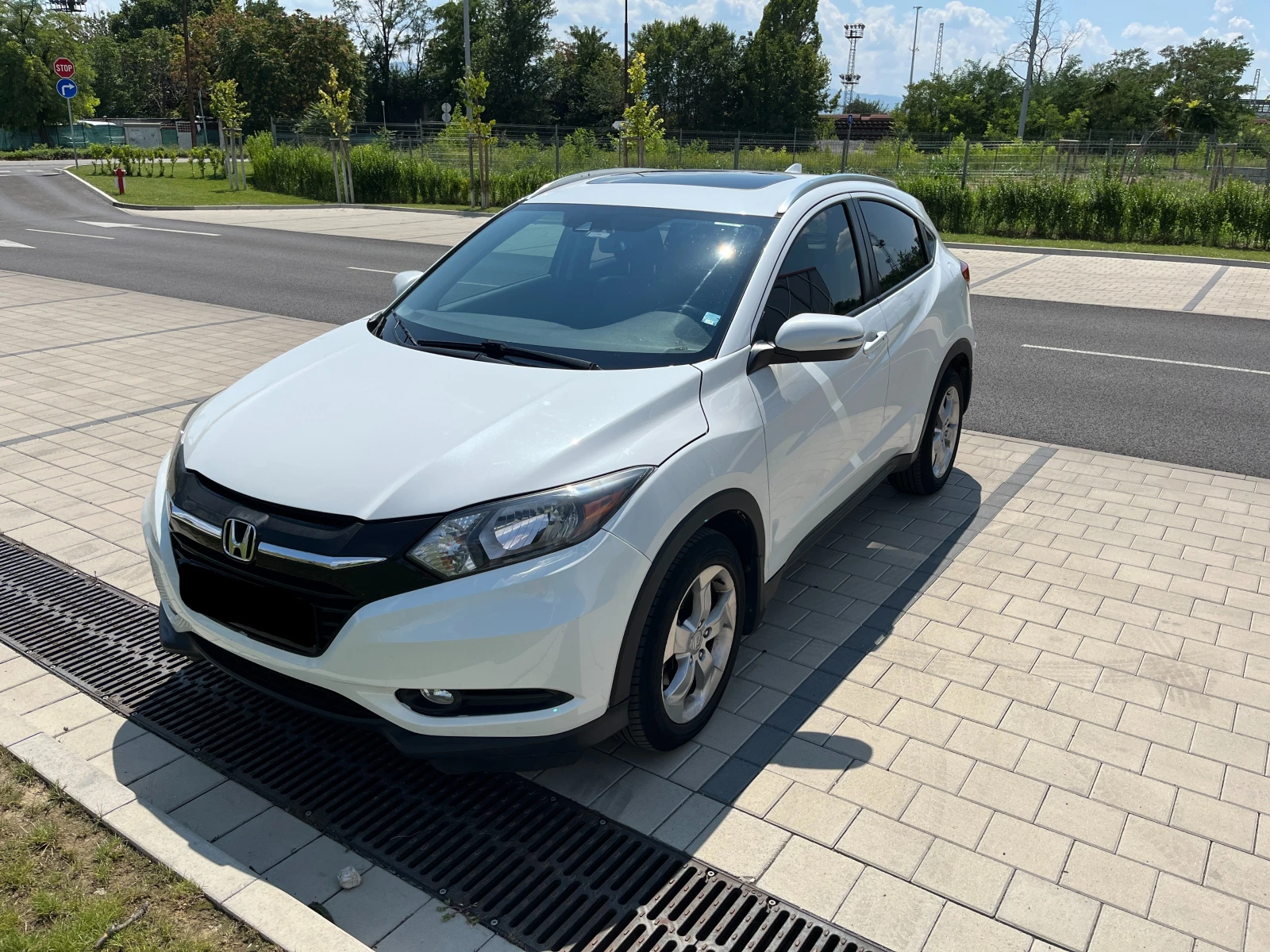Honda Hr-v AWD, снимка 5 - Автомобили и джипове - 55699114