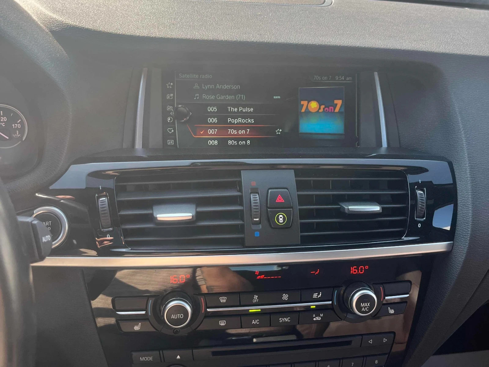 BMW X4 XDrive M40i* HARMAN KARDON* HEAD-UP* LIEN ASSIST* , снимка 8 - Автомобили и джипове - 55685034