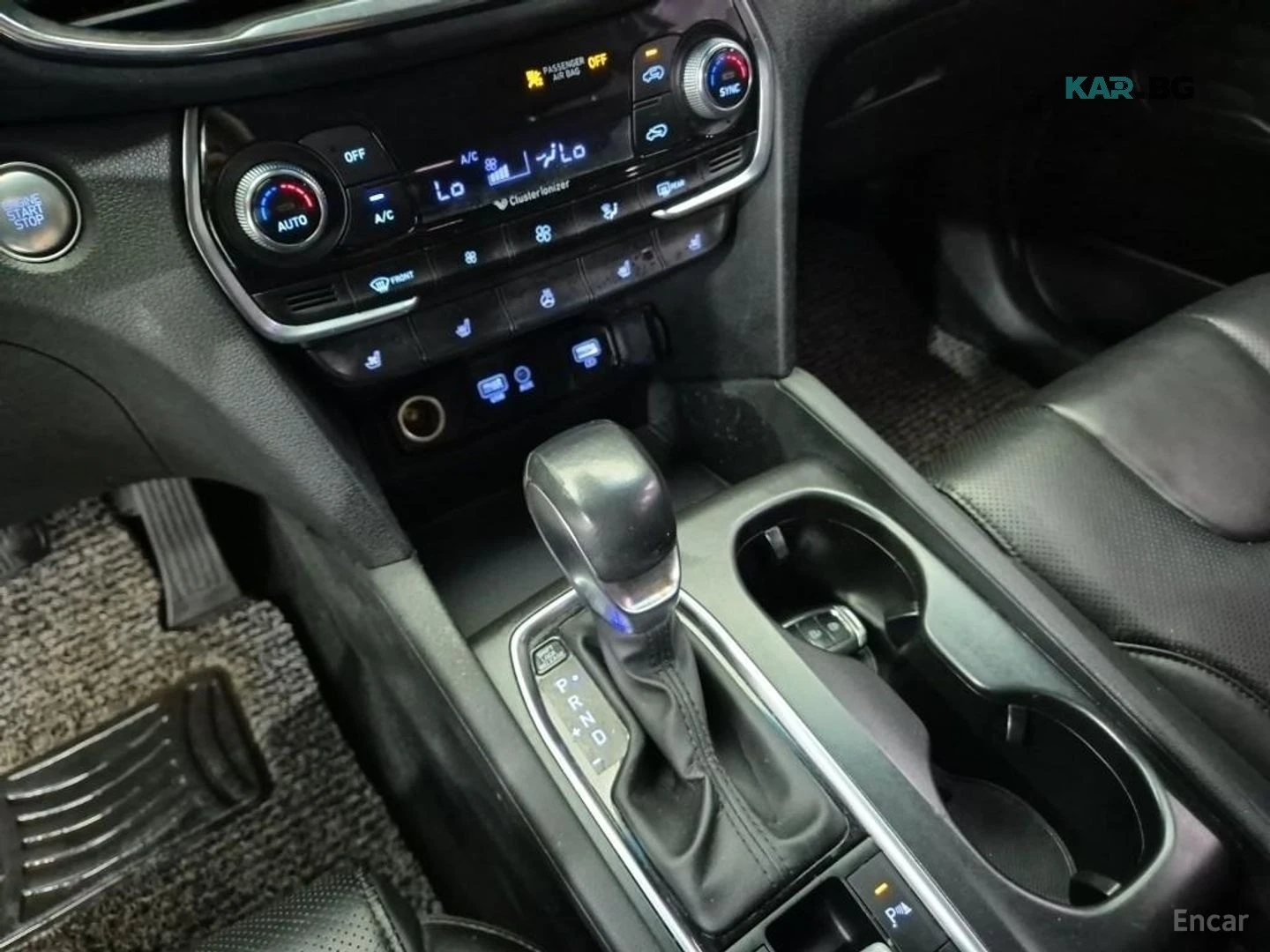 Hyundai Santa fe * PANORAMA *  AвтоКредит * (ЦЕНА ДО БГ), снимка 10 - Автомобили и джипове - 55890523