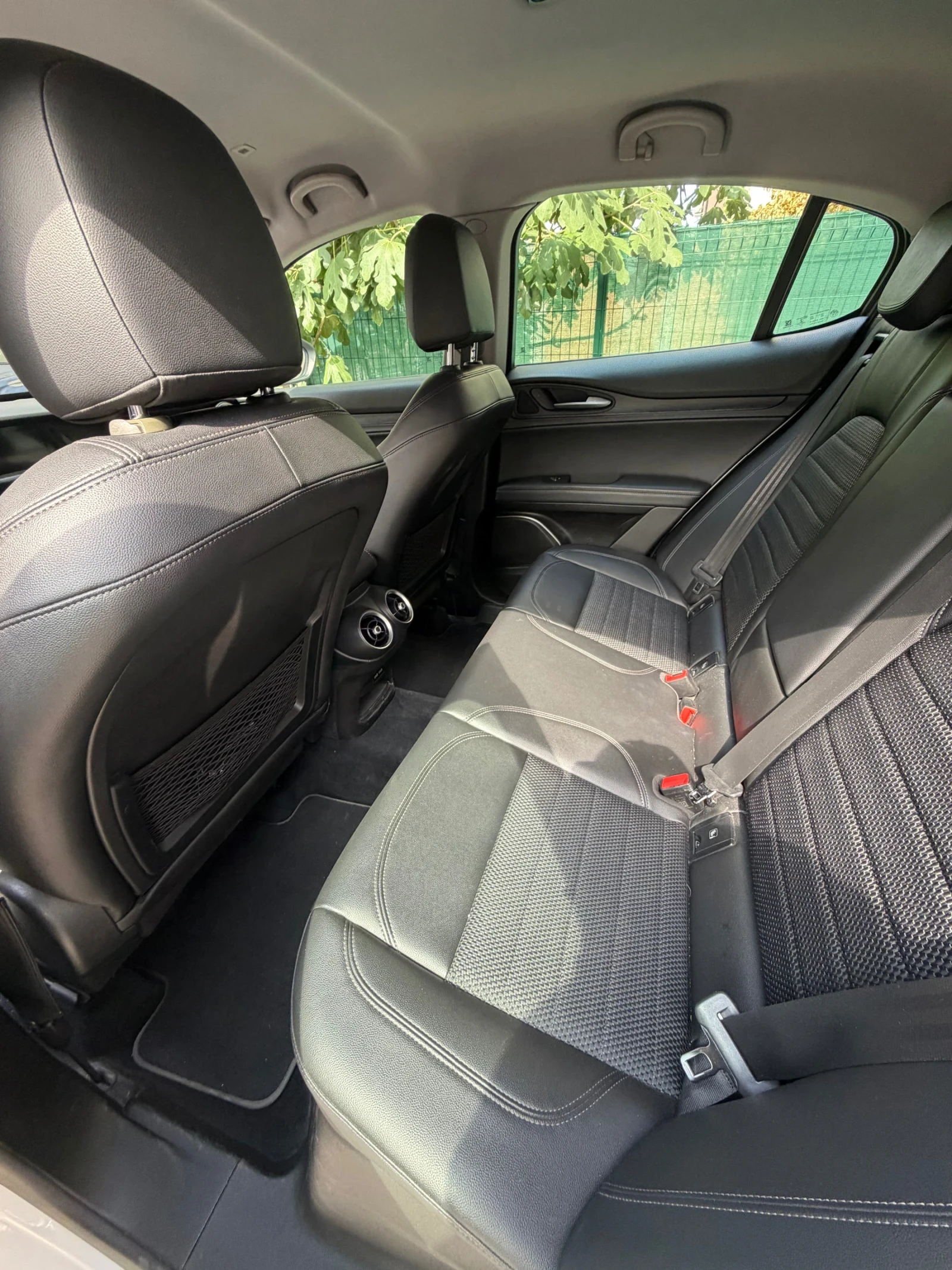 Alfa Romeo Stelvio, снимка 10 - Автомобили и джипове - 56301832