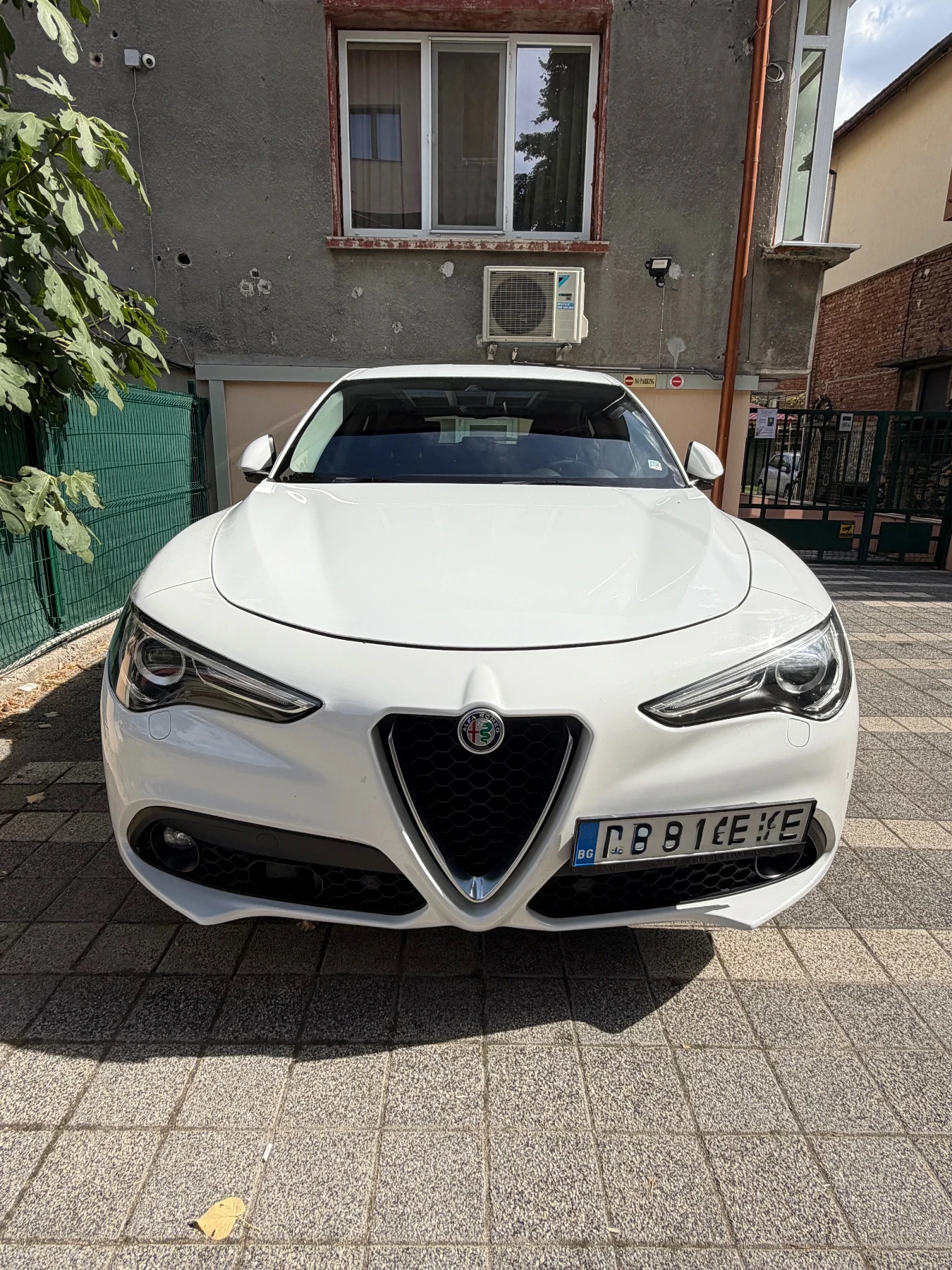 Alfa Romeo Stelvio, снимка 2 - Автомобили и джипове - 56301832