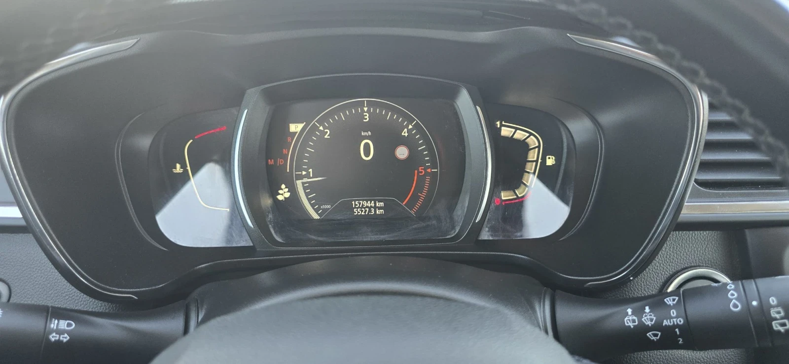 Renault Kadjar 1.5 DCI-AUTOMATIC, снимка 10 - Автомобили и джипове - 56336707