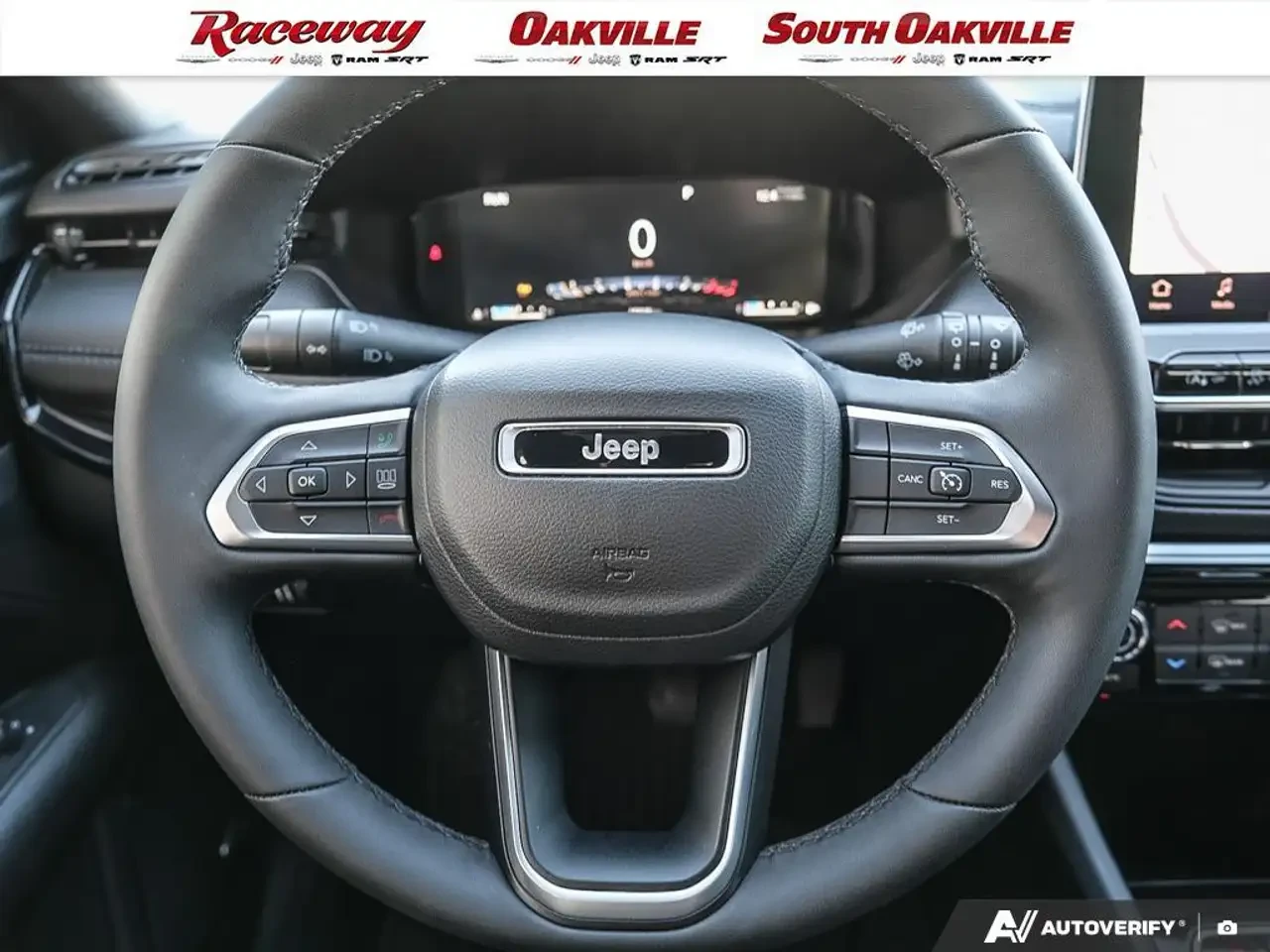 Jeep Compass ALTITUDE | PANO ROOF | NAVI | ALPINE | HEATED | Mobile.bg � ����������� 13