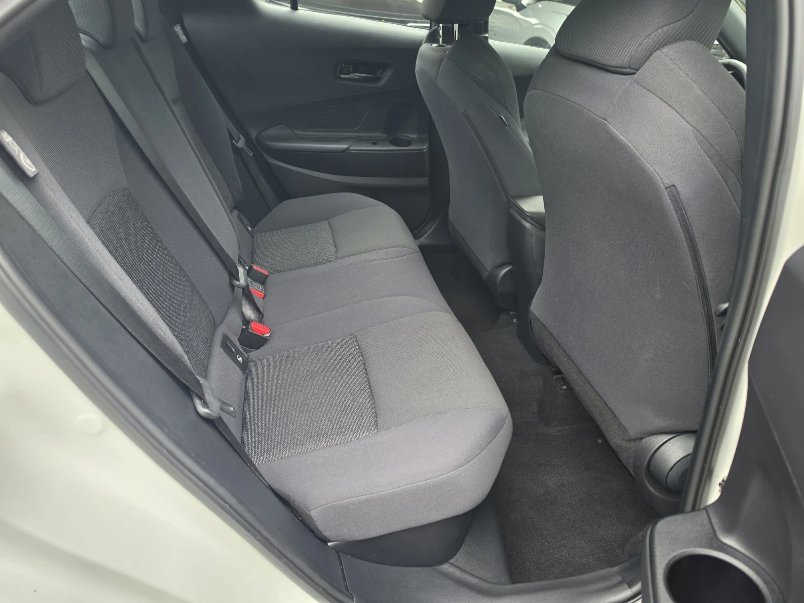 Toyota C-HR 1.8 HEV E-CVT | Mobile.bg � ����������� 17