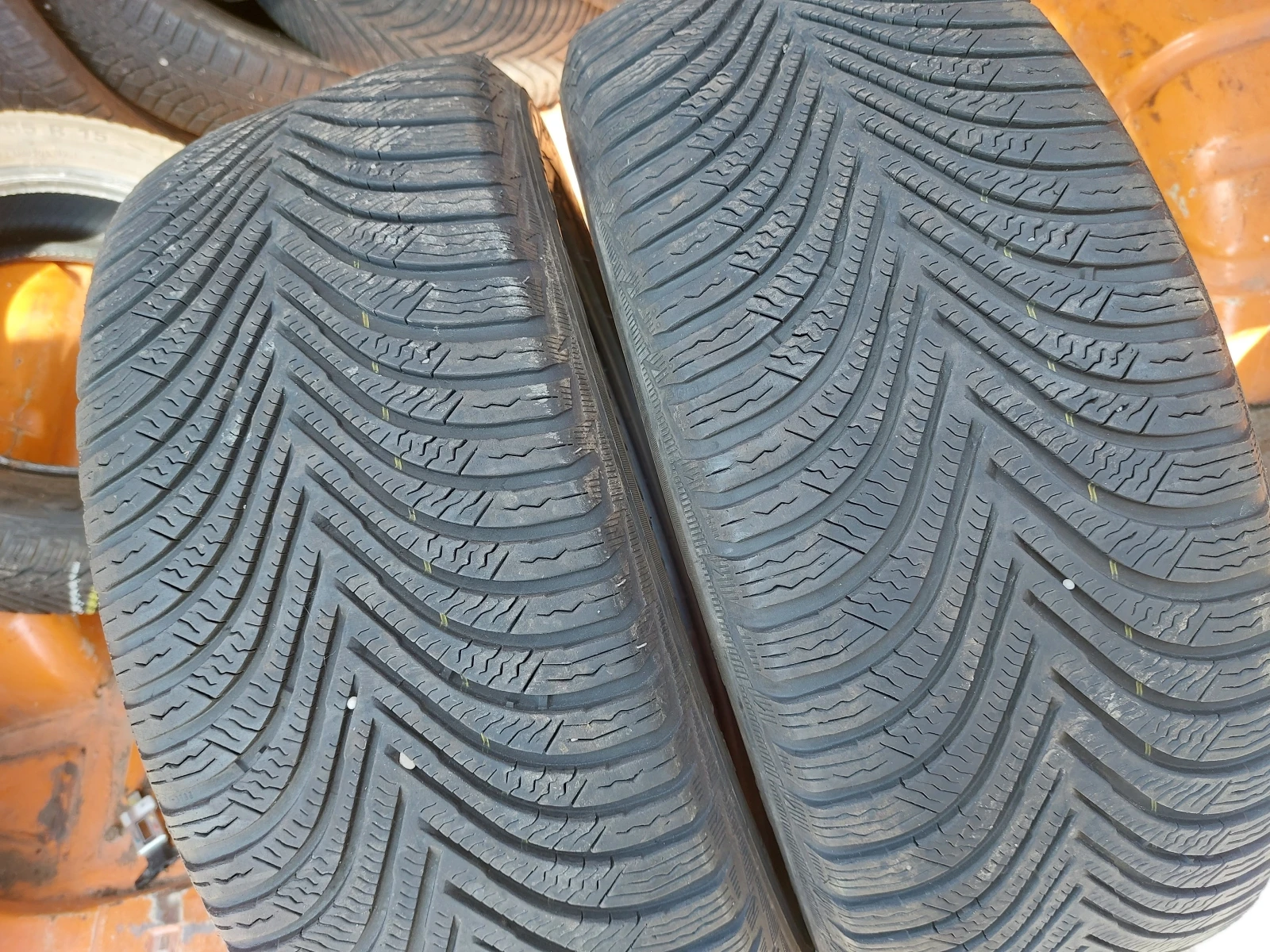 ���� 215/55R17 | Mobile.bg � ����������� 2