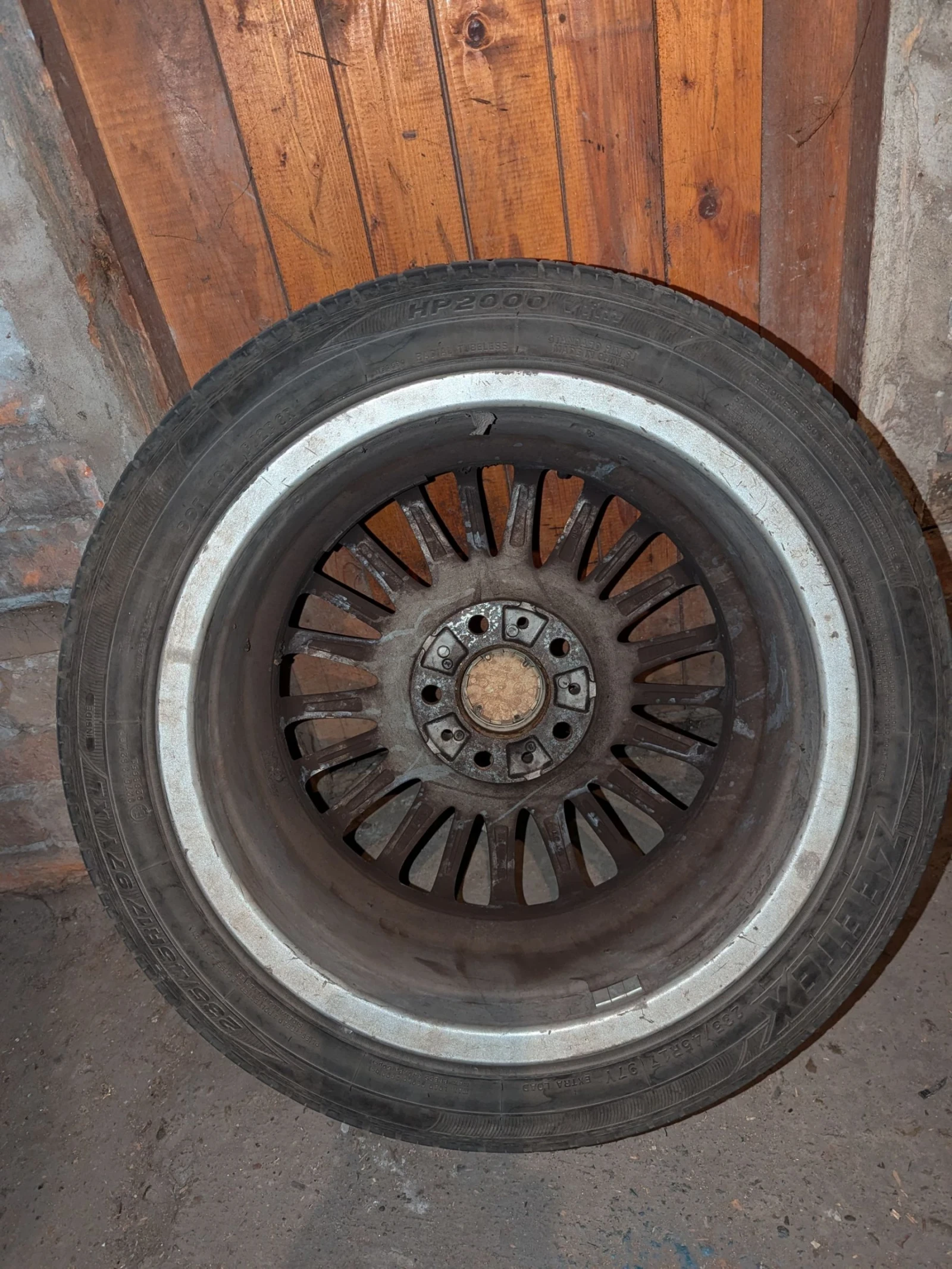    235/45R17  BMW | Mobile.bg   7