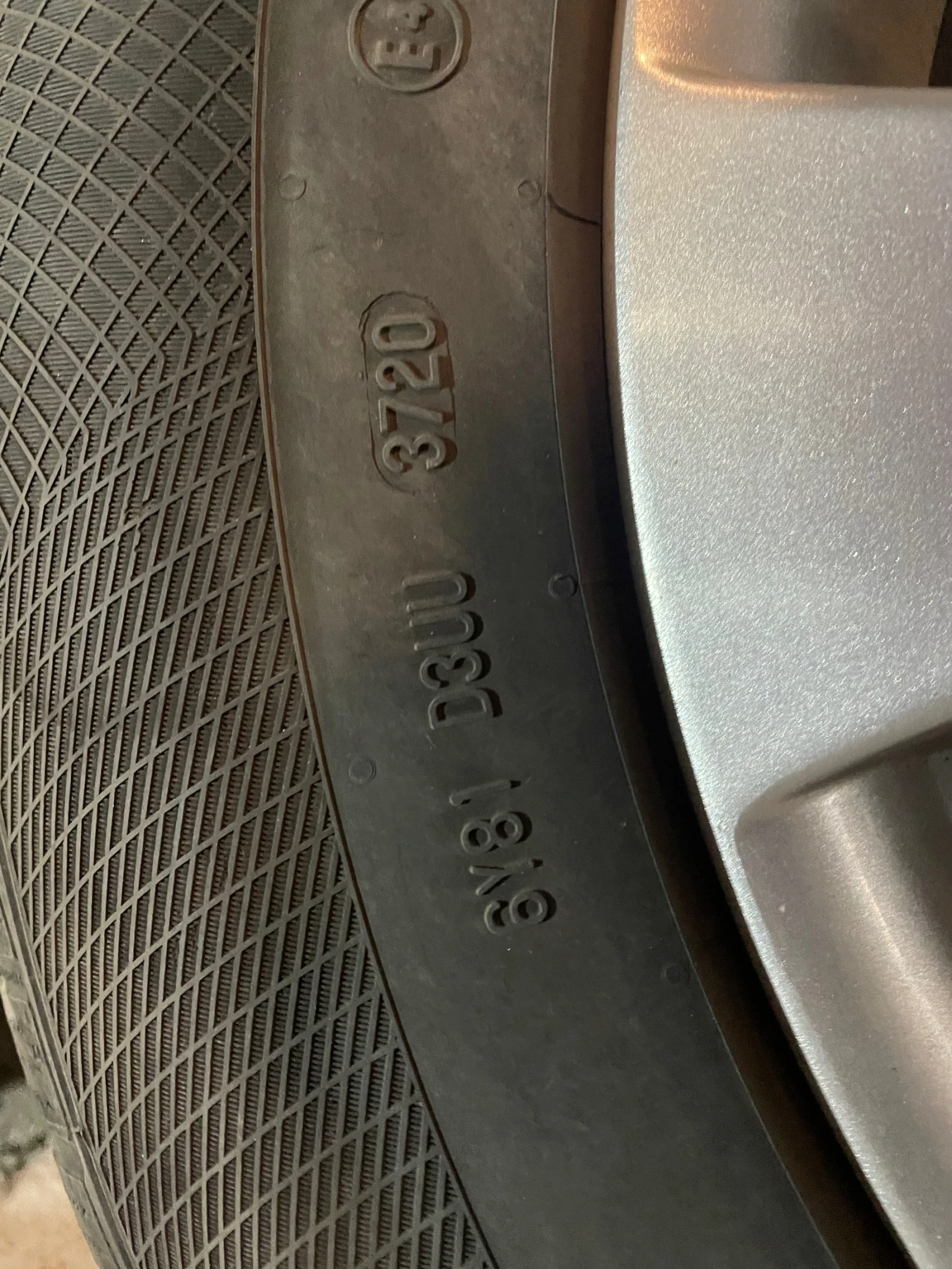    235/65R17  Hyundai Santa fe | Mobile.bg   6