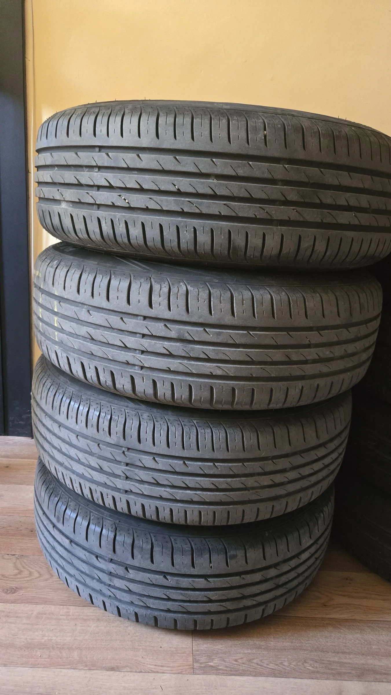 Гуми с джанти Nexen 215/65R16, снимка 3 - Гуми и джанти - 54313286