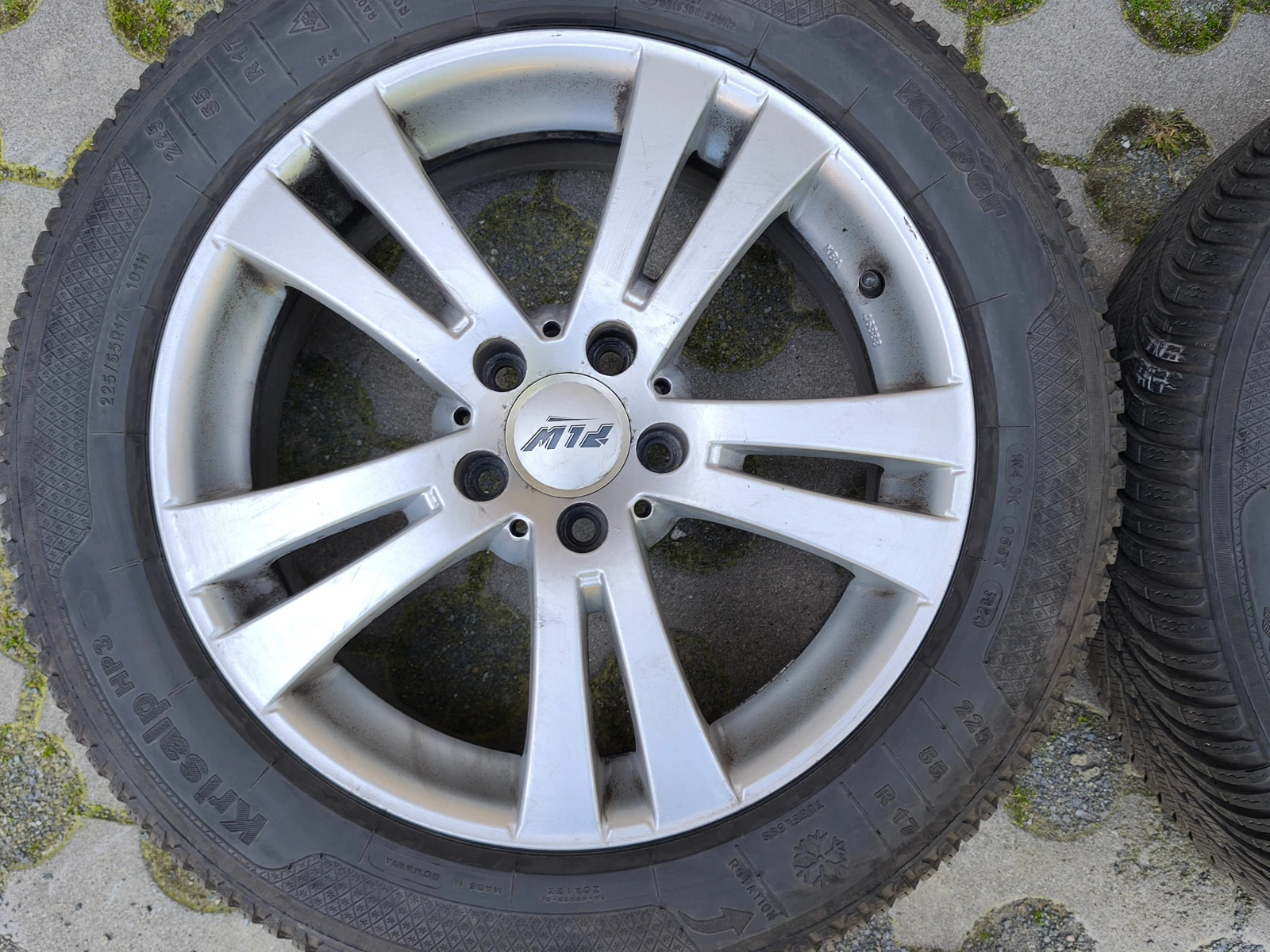 Гуми с джанти Kleber 225/55R17, снимка 4 - Гуми и джанти - 54569929