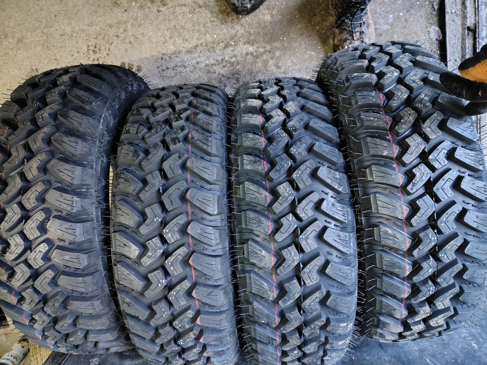 Гуми Всесезонни 205/70R15