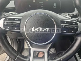 Kia K5, снимка 17