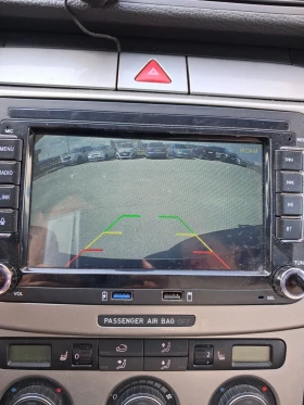 VW Passat Комби, снимка 9
