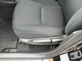 Обява за продажба на Toyota Auris ~10 500 лв. - изображение 7
