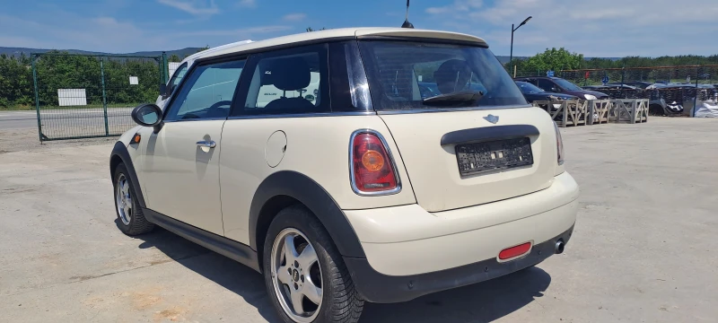 Mini Cooper 1.6i, 1.4i 6скорости 2броя, снимка 17 - Автомобили и джипове - 37313068