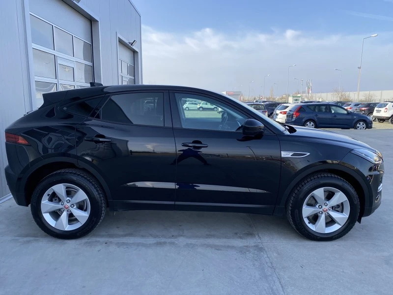 Jaguar E-pace 2.0 T/C Diesel* 28xл.kм* 3D* Keyless, снимка 6 - Автомобили и джипове - 43131263