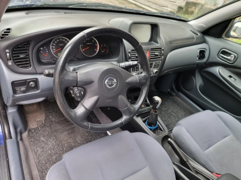 Nissan Almera, снимка 5 - Автомобили и джипове - 47568219