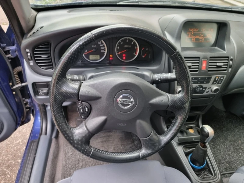 Nissan Almera, снимка 10 - Автомобили и джипове - 47568219