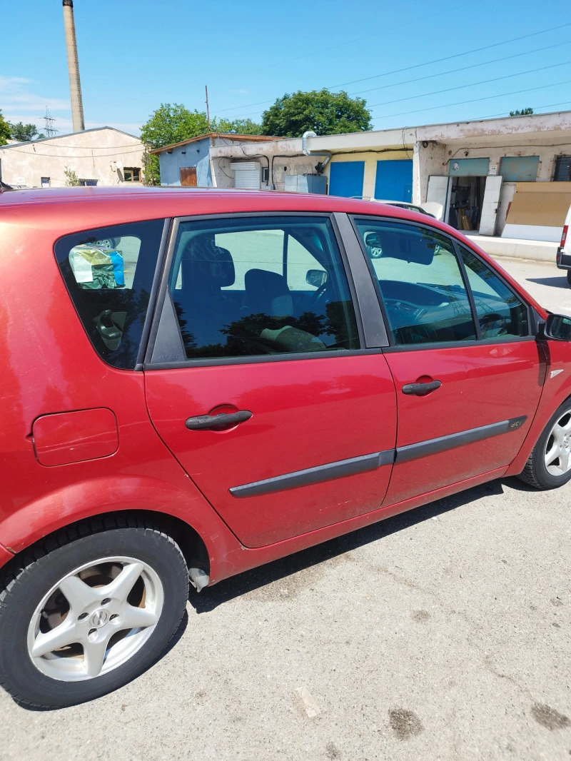 Renault Scenic, снимка 2 - Автомобили и джипове - 49139192