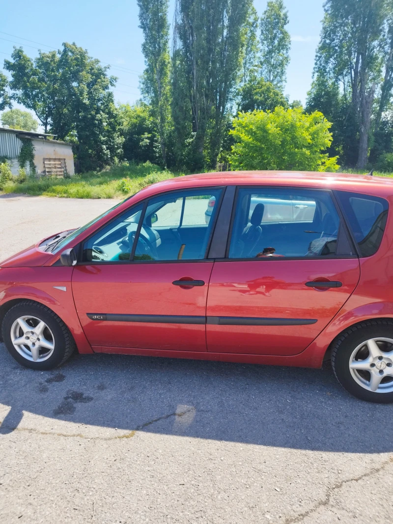 Renault Scenic, снимка 4 - Автомобили и джипове - 49139192