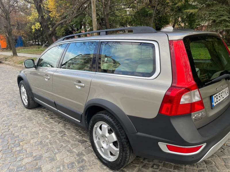 Volvo Xc70, снимка 5 - Автомобили и джипове - 48261887