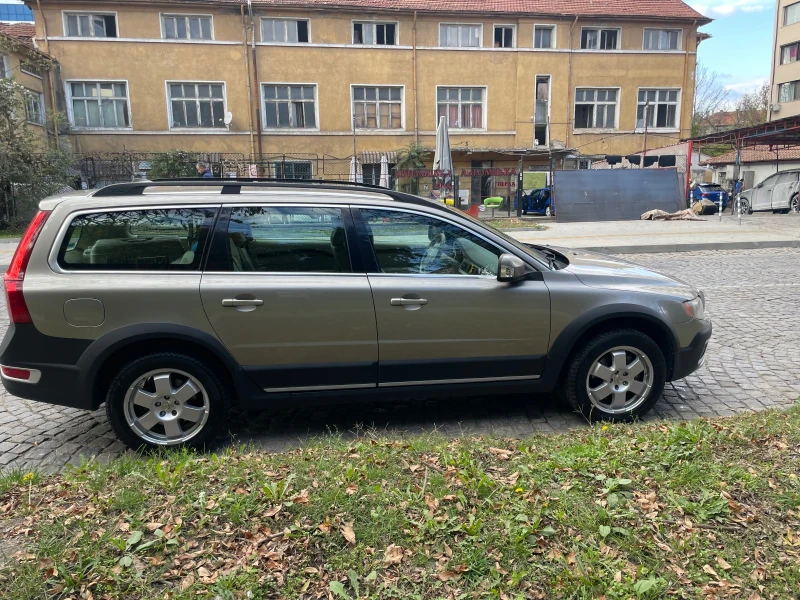 Volvo Xc70, снимка 6 - Автомобили и джипове - 48261887