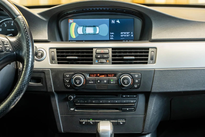 BMW 325 xDrive, снимка 16 - Автомобили и джипове - 51505705