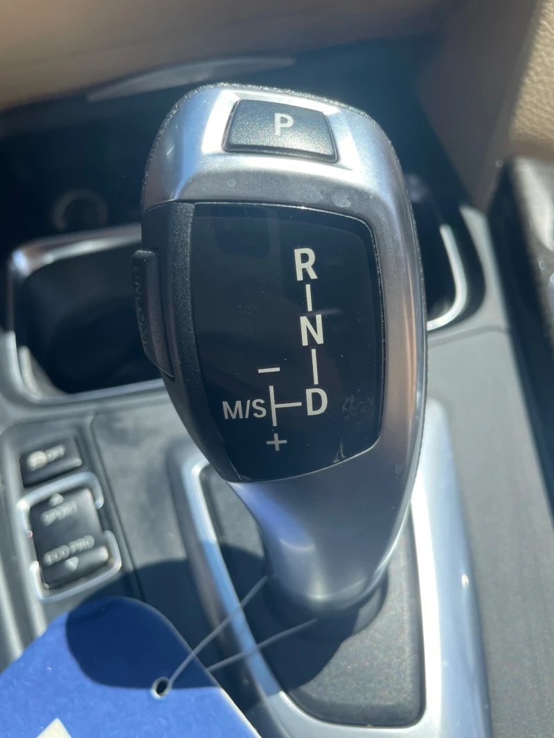 BMW 330 xD, снимка 6 - Автомобили и джипове - 52882922