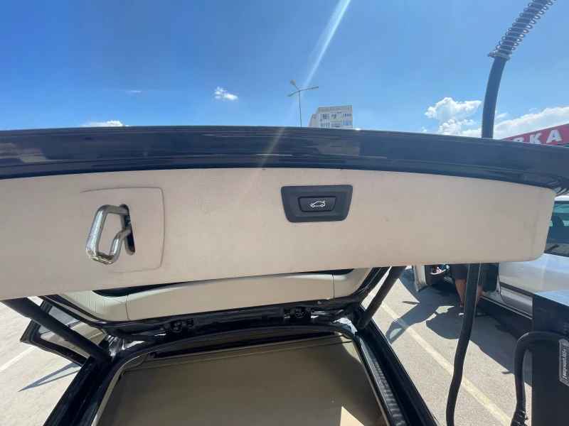 BMW 330 xD, снимка 10 - Автомобили и джипове - 52882922