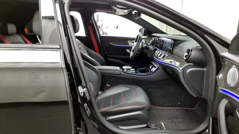 Mercedes-Benz E 43 AMG FULL, снимка 5 - Автомобили и джипове - 52447072