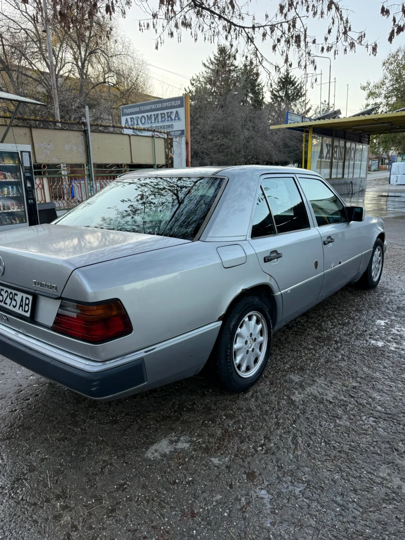 Mercedes-Benz 124 300ТД климатик, снимка 3 - Автомобили и джипове - 52736216