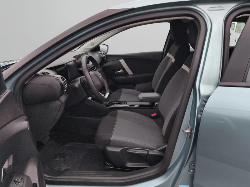 Citroen C4 FEEL BlueHDi 130 S&S EAT8 E6 // 2107R19, снимка 11 - Автомобили и джипове - 53558224