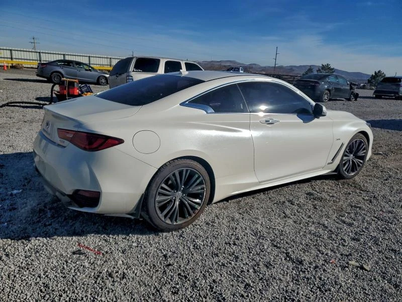Infiniti Q 60* LUXE 300* MAJESTIC WHITE* Keyless* Подгрев* На, снимка 3 - Автомобили и джипове - 52958622