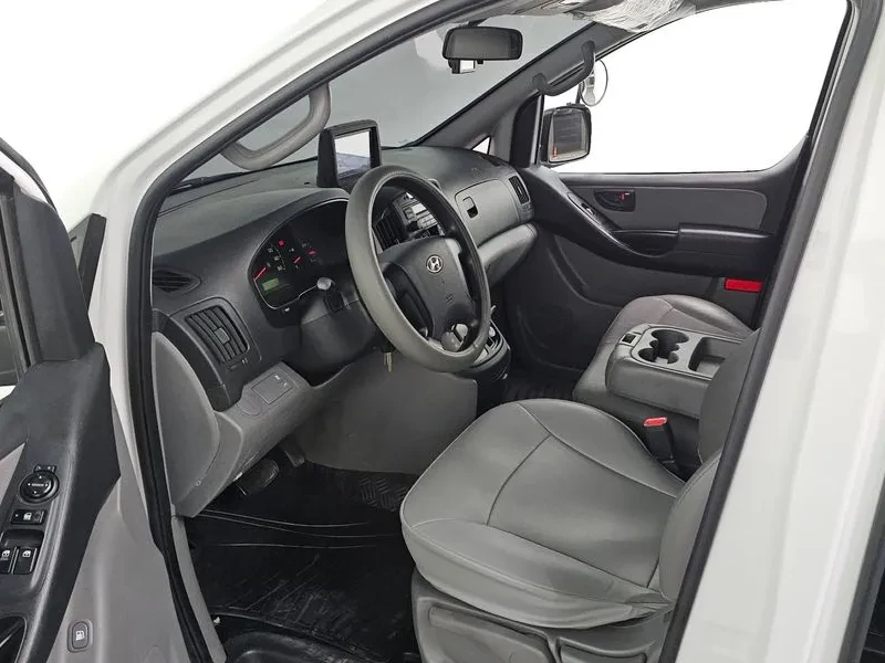 Hyundai Starex 12-Seater Wagon Cvx Deluxe | Mobile.bg � ����������� 10