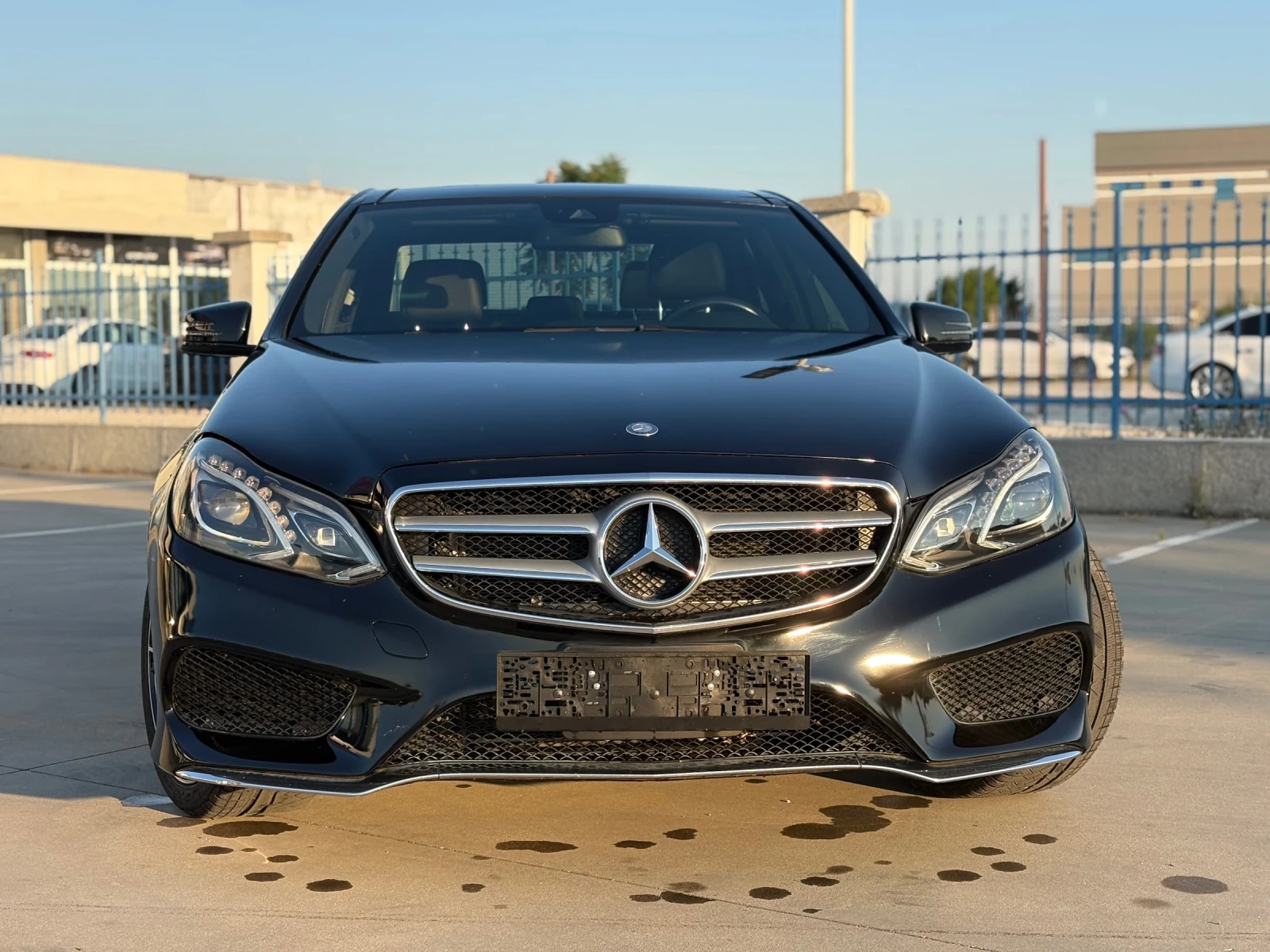 Mercedes-Benz E 350 4 MATIC  AMG , снимка 1