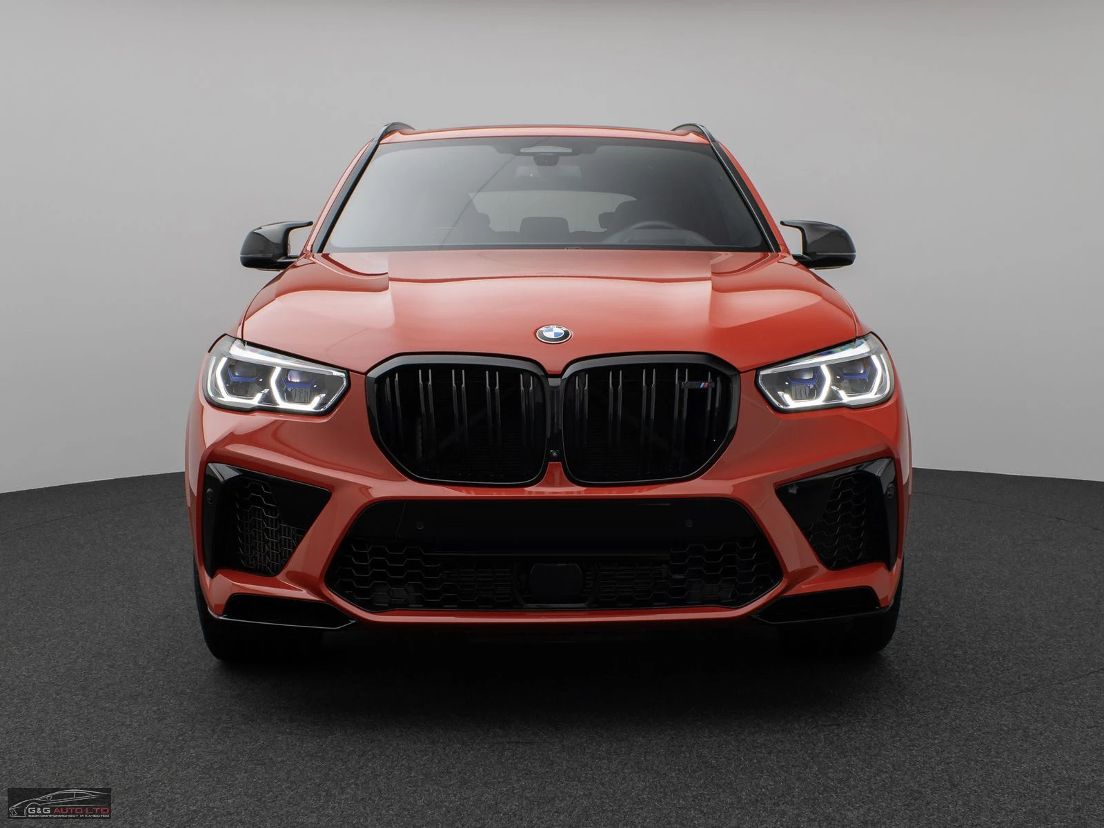 BMW X5M COMPETITION/625HP/PANO/LASER/360/B&W/SOFTCL/482v - изображение 2
