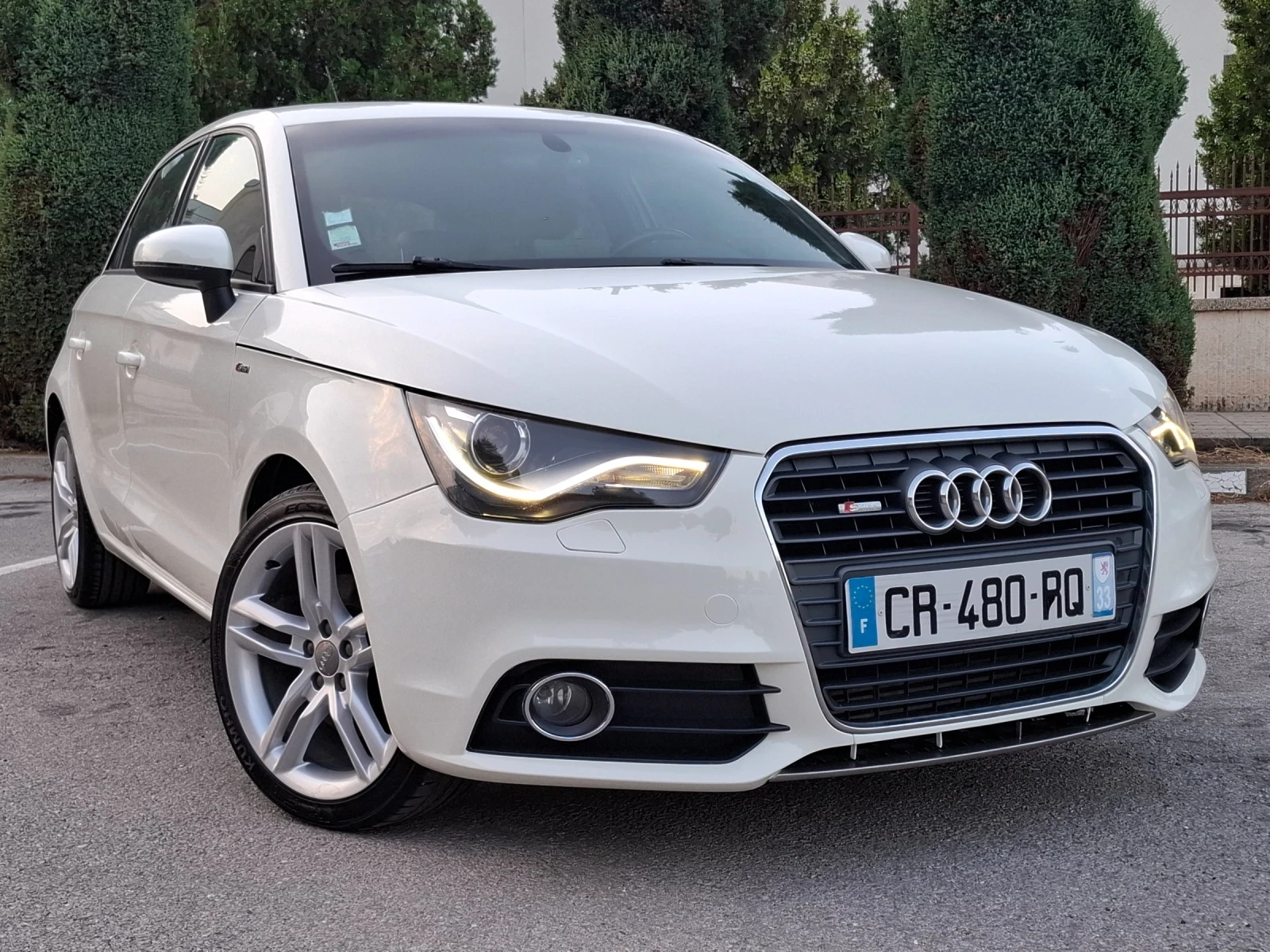 Audi A1 1.6TDI * SPORTBACK * S-LINE * КЛИМАТИК * NAVI *  - изображение 8