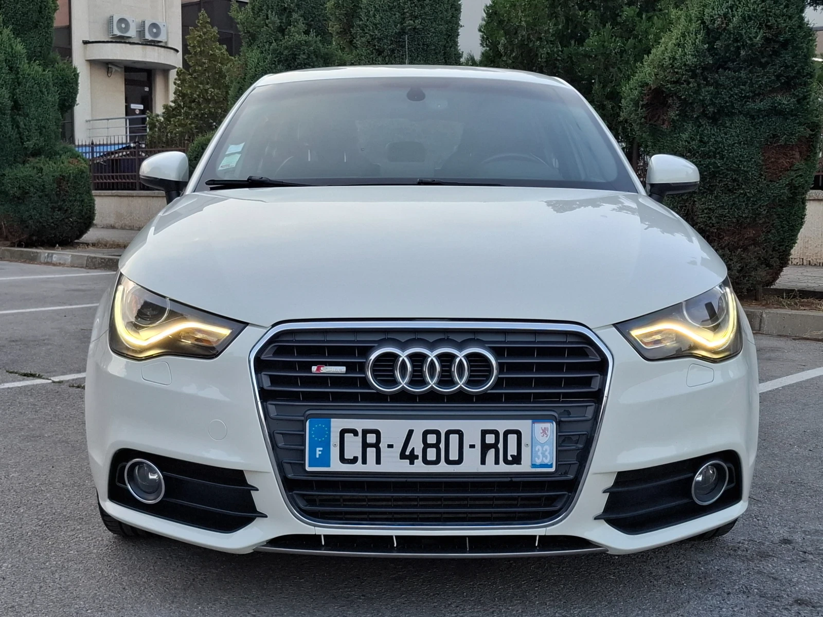 Audi A1 1.6TDI * SPORTBACK * S-LINE * КЛИМАТИК * NAVI *  - изображение 4