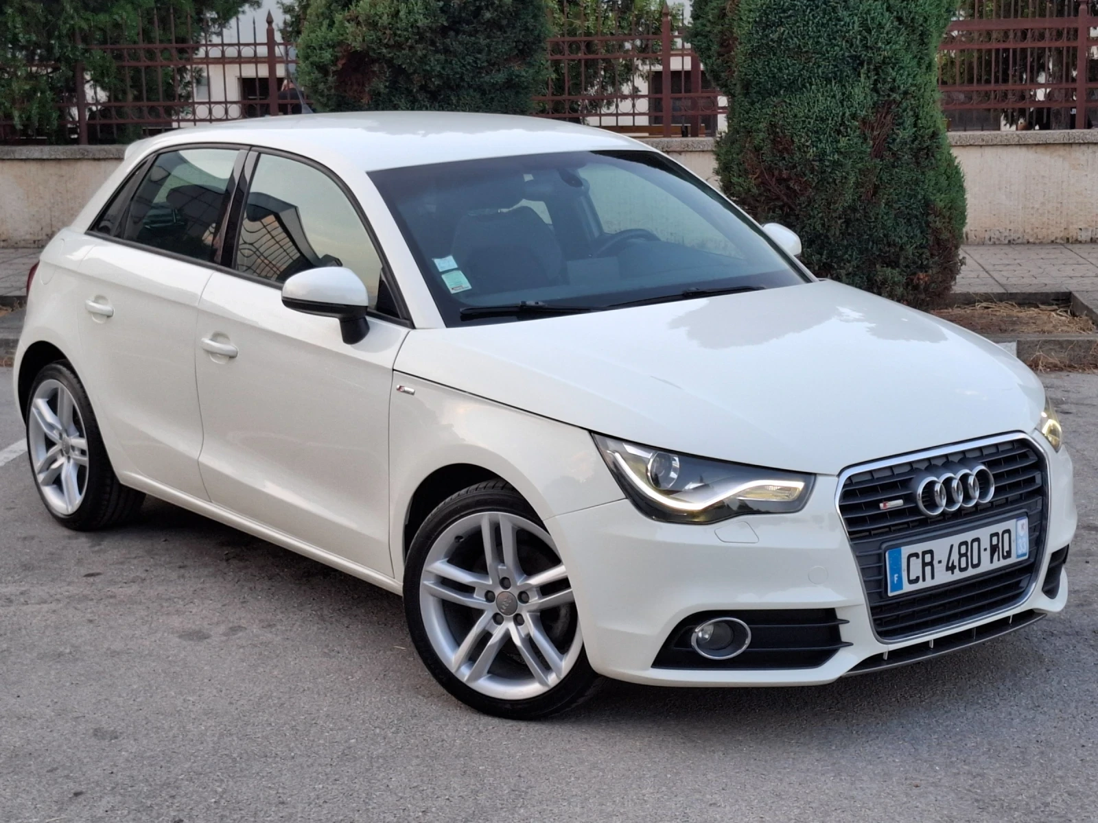 Audi A1 1.6TDI * SPORTBACK * S-LINE * КЛИМАТИК * NAVI *  - изображение 7