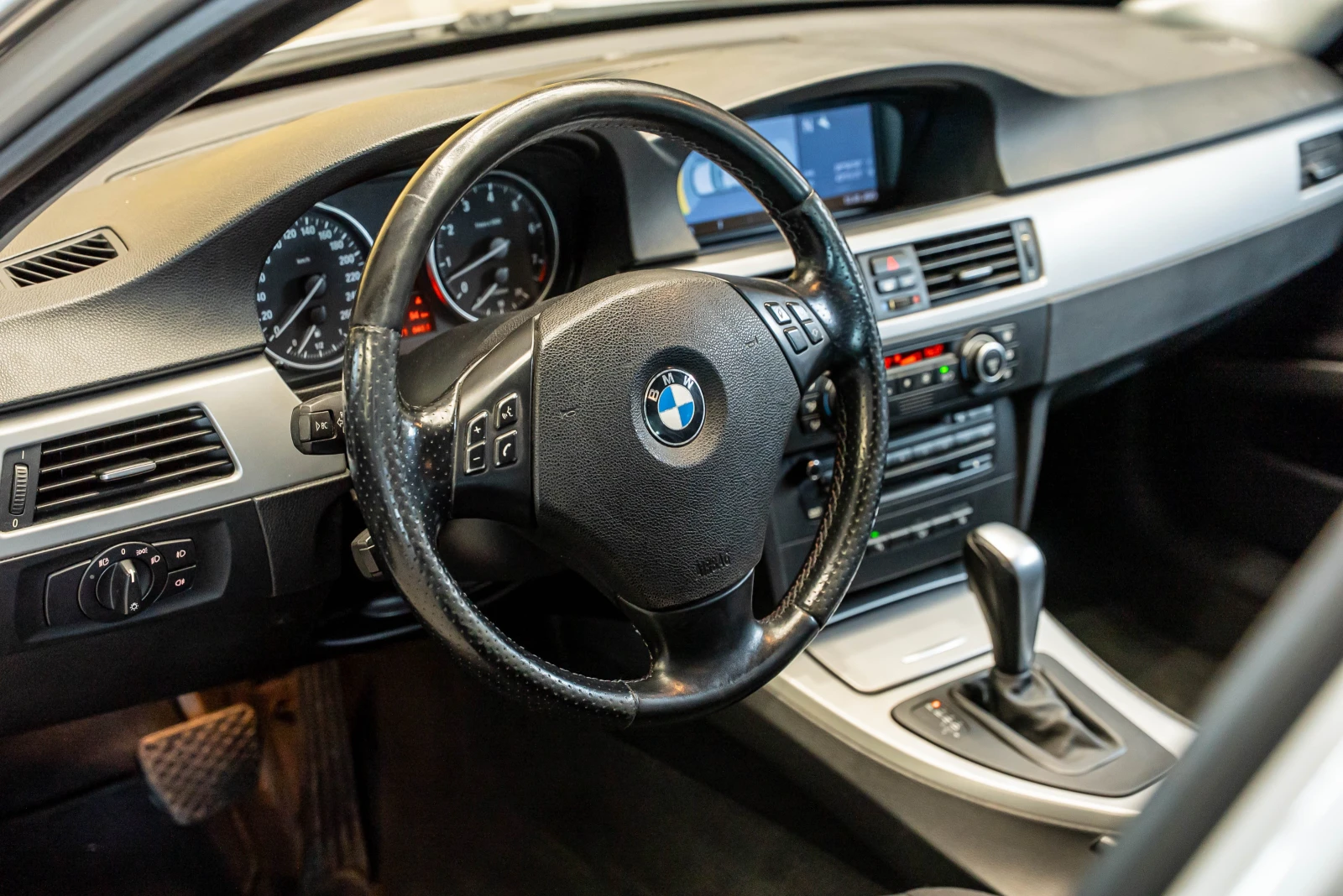 BMW 325 xDrive - изображение 8