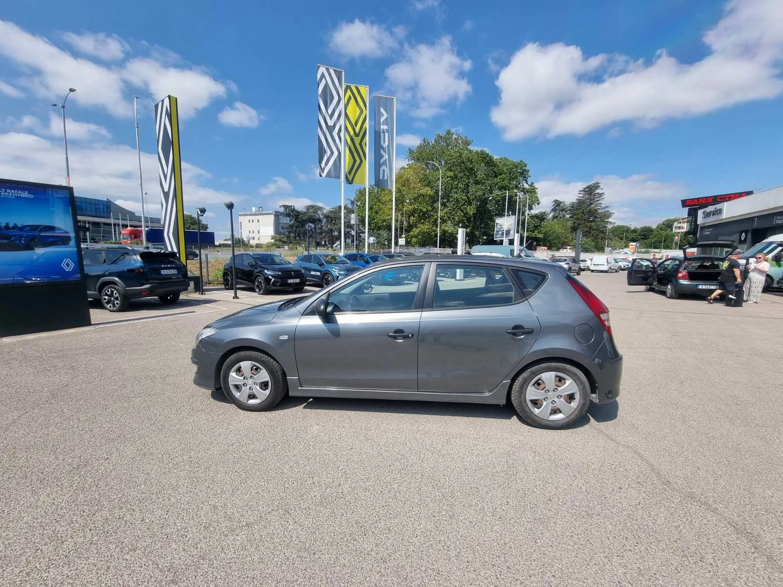 Hyundai I30 1.4 i - изображение 8