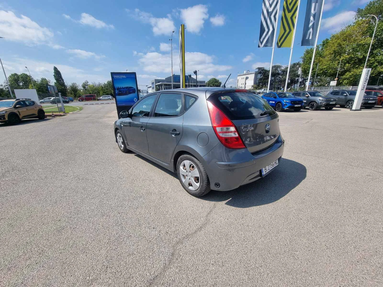 Hyundai I30 1.4 i - изображение 7