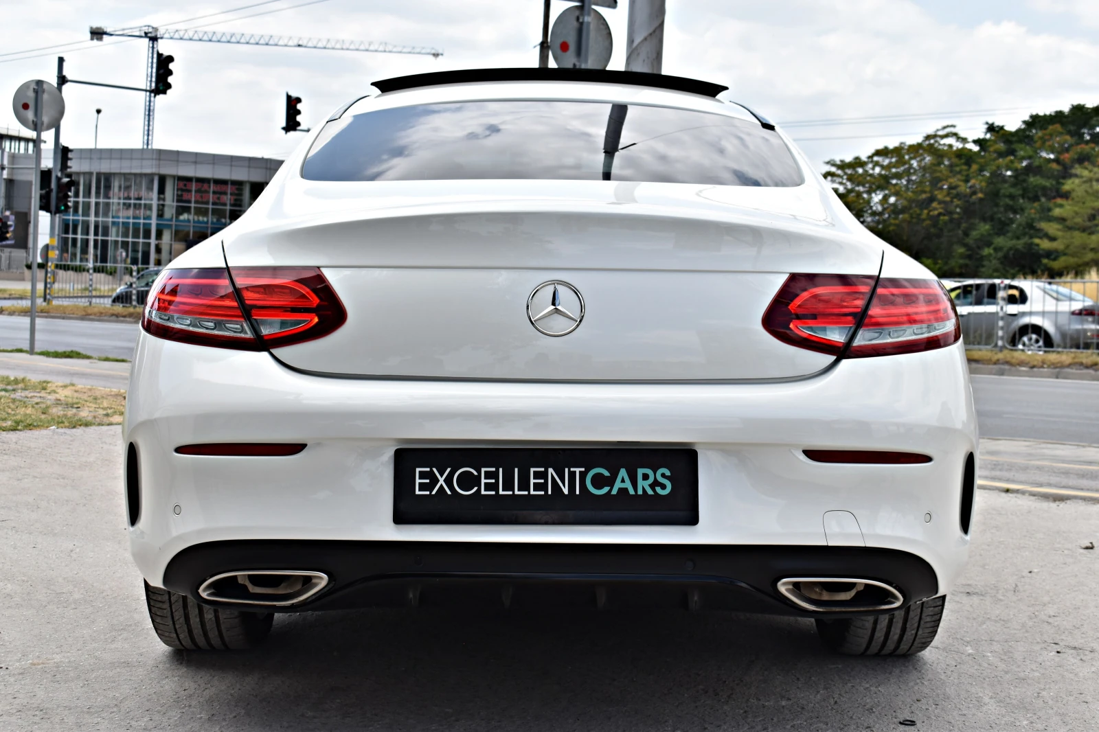 Mercedes-Benz C 250 AMG-LINE* FULL-LED - изображение 6