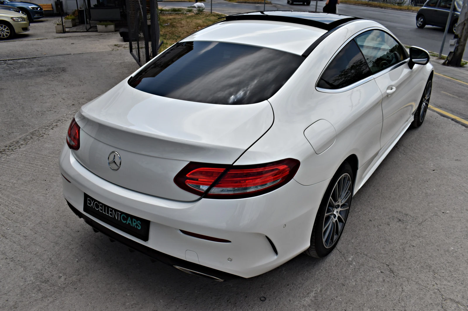 Mercedes-Benz C 250 AMG-LINE* FULL-LED - изображение 3