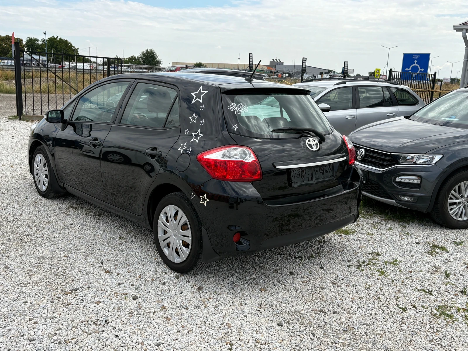 Toyota Auris  - изображение 4