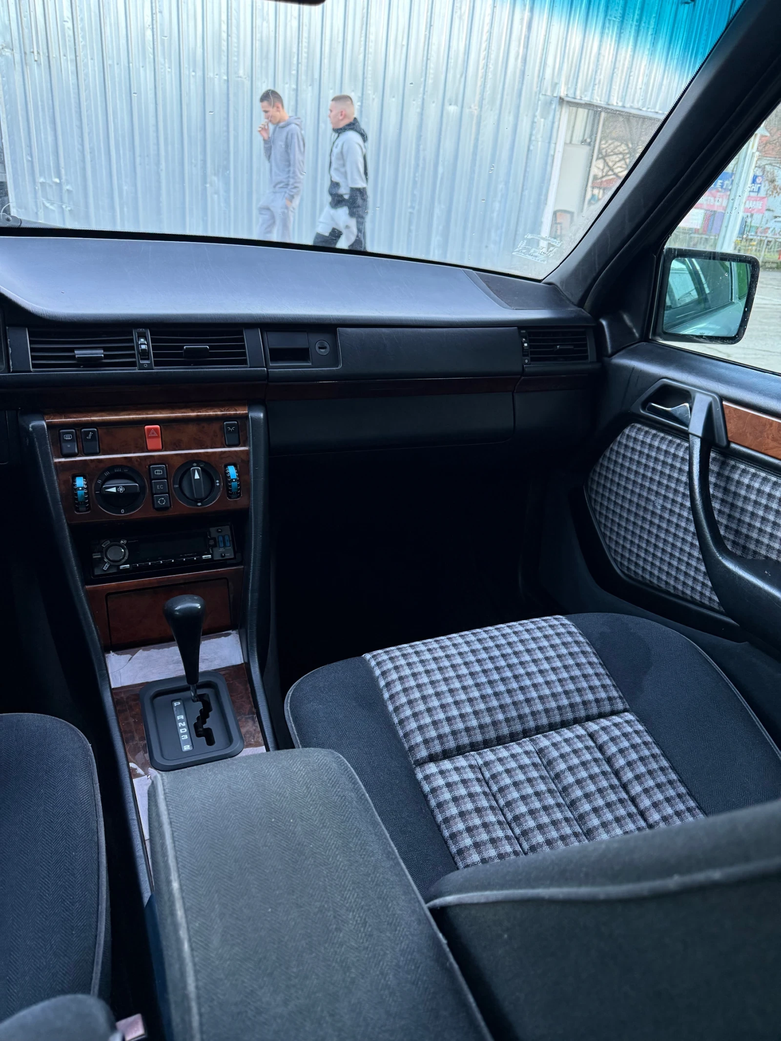 Mercedes-Benz 124 300�� �������� | Mobile.bg � ����������� 11