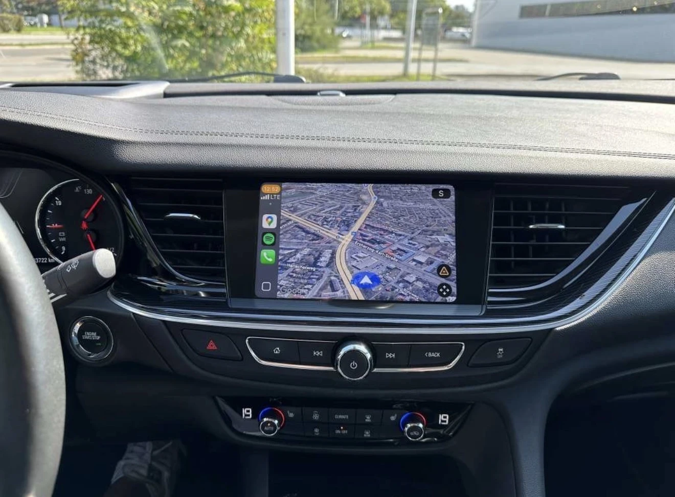 Opel Insignia  - изображение 10