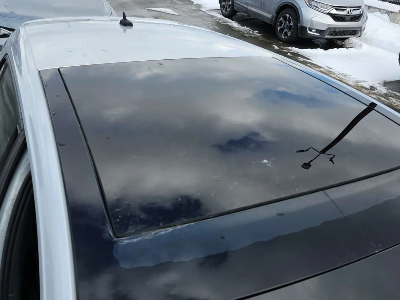 VW Golf GTI AUTOBAHN * PANORAMA* ПОДГРЕВИ* 2 КЛЮЧА* CARFAX - изображение 8