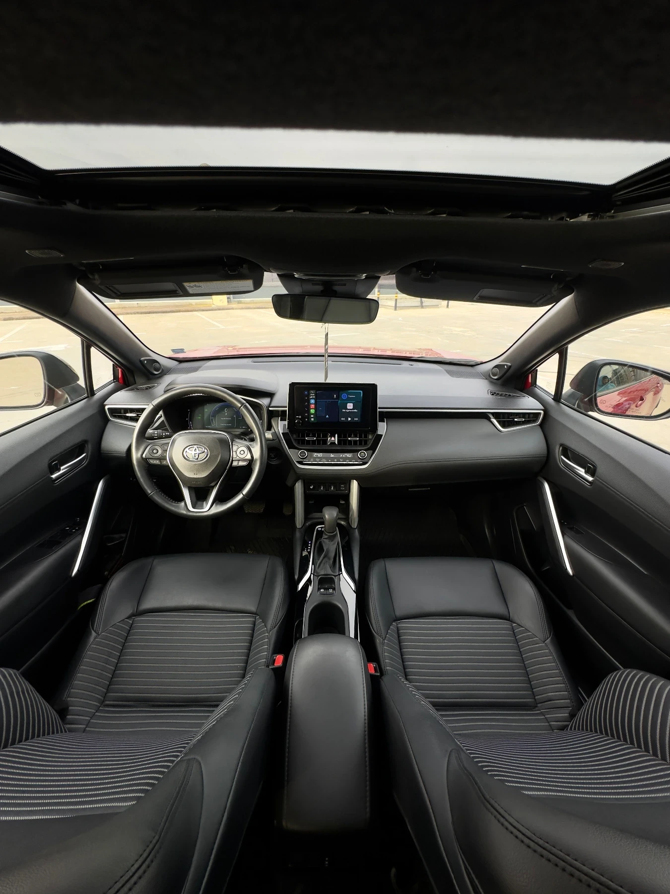 Toyota Corolla Cross 2.0 Hybrid XSE 4X4 | Mobile.bg � ����������� 12